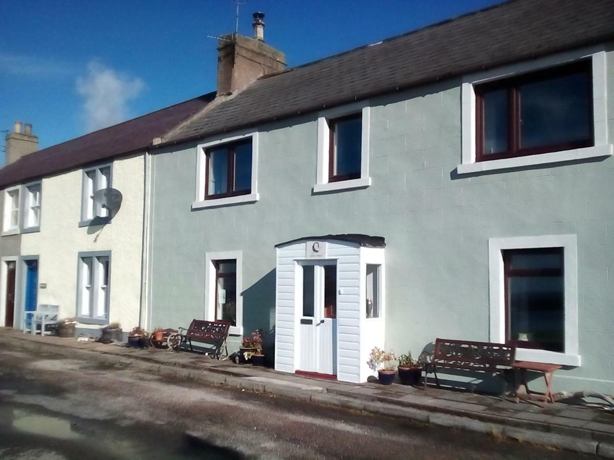 Sea Song, Selkie House Bed & Breakfast Helmsdale Exterior photo